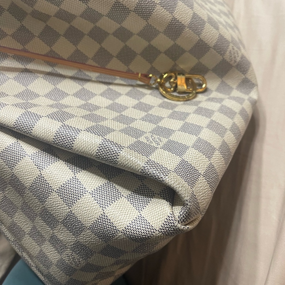Louis Vuitton Artsy - Picture 5 of 10
